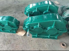 ZQ(ZQH,ZQSH)係列圓柱齒輪減速機